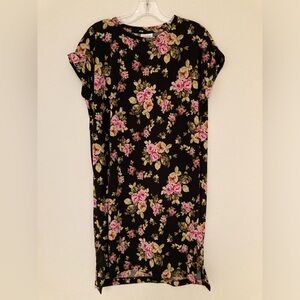 LuLaRoe Chelsea - floral print, size XXS.